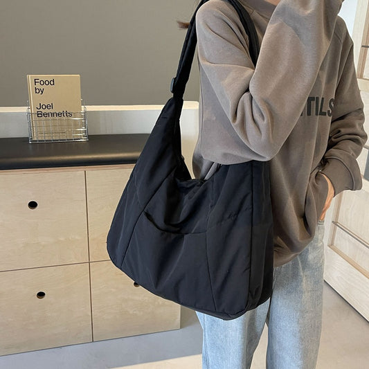 Women's Autumn Large Capacity Dumpling Simple Clothes Crossbody Bags