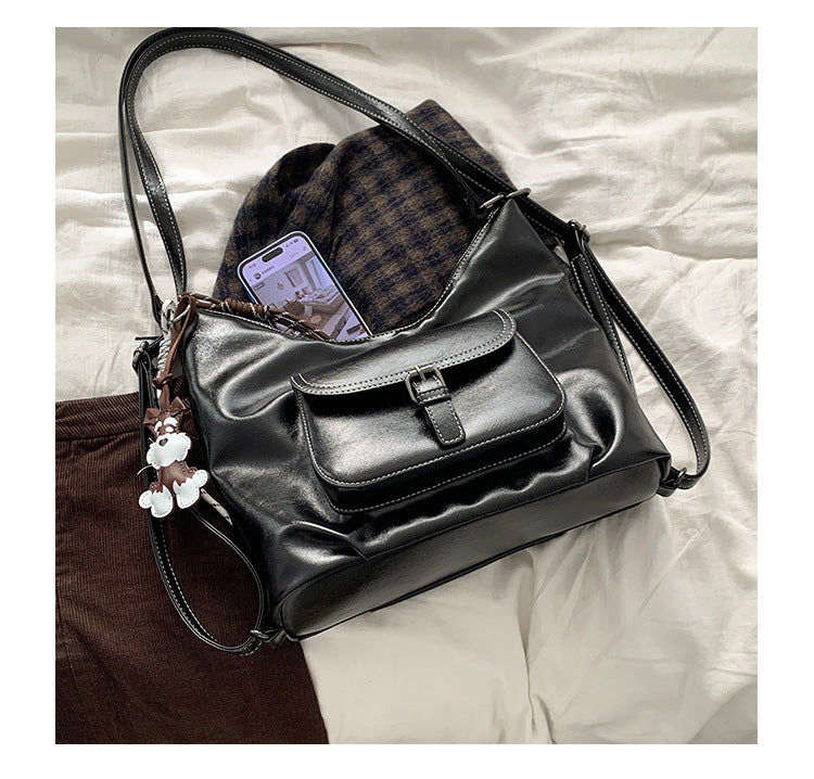 Women's Niche Retro Large Capacity Commuter Crossbody Bags