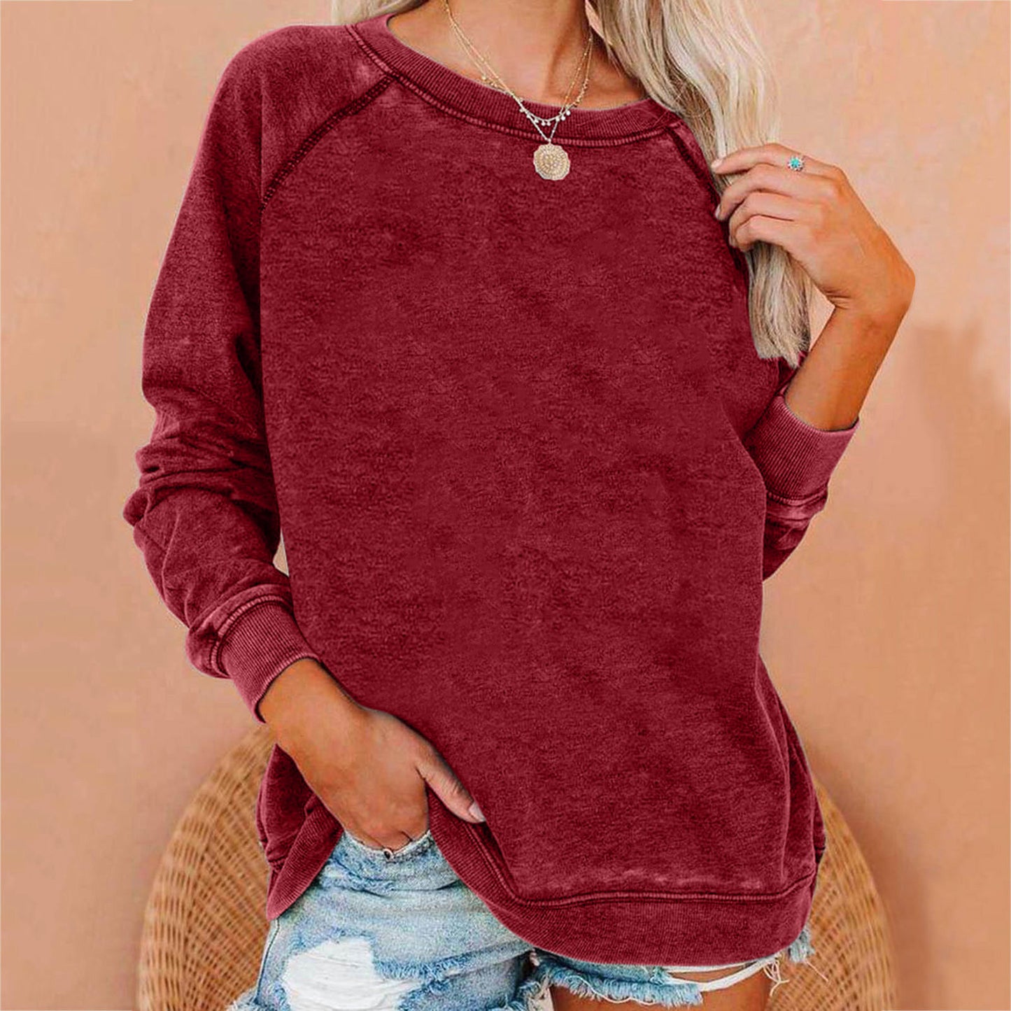 Women's Round Neck Loose Solid Color Sweaters