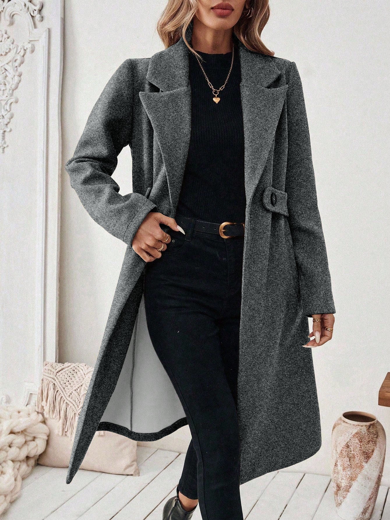Women's Woolen Long Lapel Slim Fit Slimming Coats