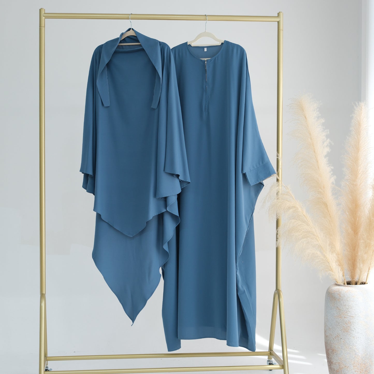 Swing Solid Color Batwing Sleeve Robe Dresses