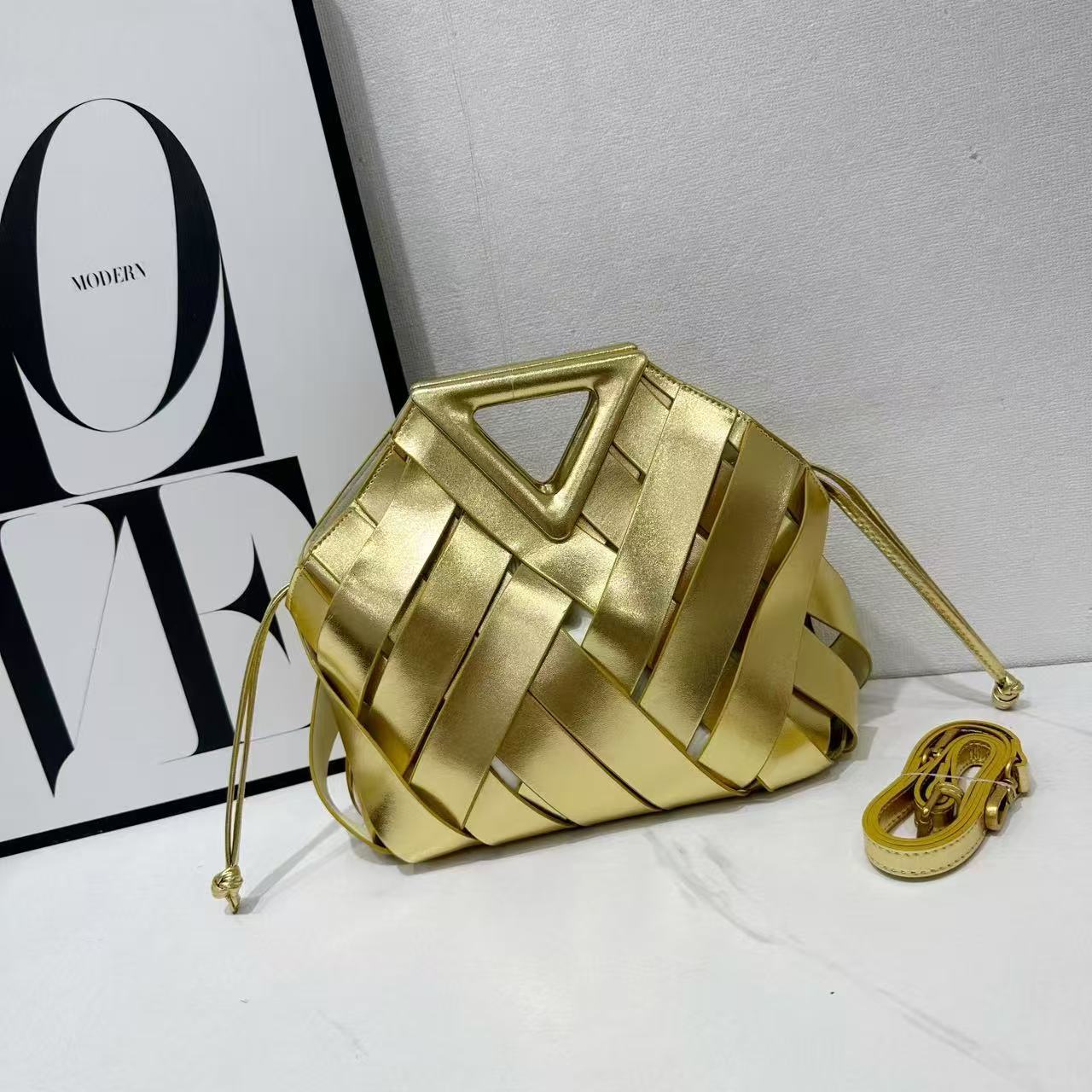 Women's Vegetable Basket Fashion Woven Large Capacity Bags