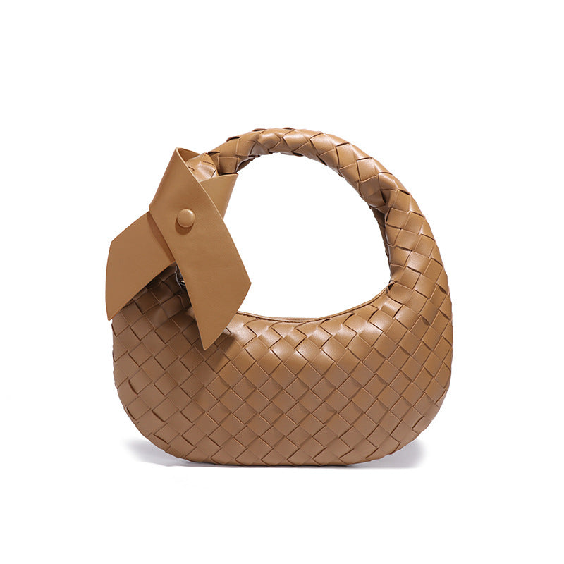 Women's Good Texture Hand Carrying Underarm Hand-woven Summer Handbags