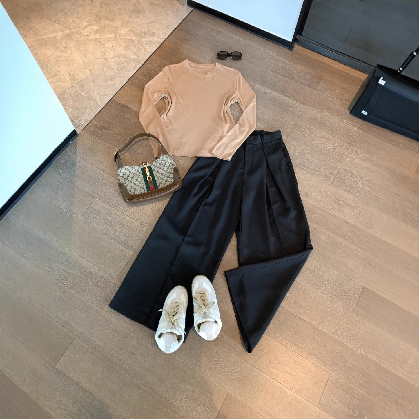 Women's Autumn Solid Color Soft Glutinous Round Blouses