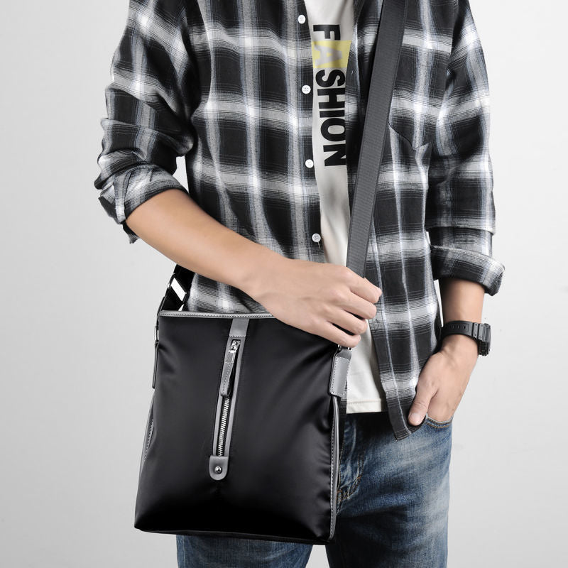 Men's Quantity Discount Waterproof Oxford Cloth Fashion Men's Messenger Bags
