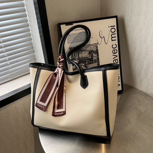 Women's Spring Niche Design Texture Western Style Shoulder Bags