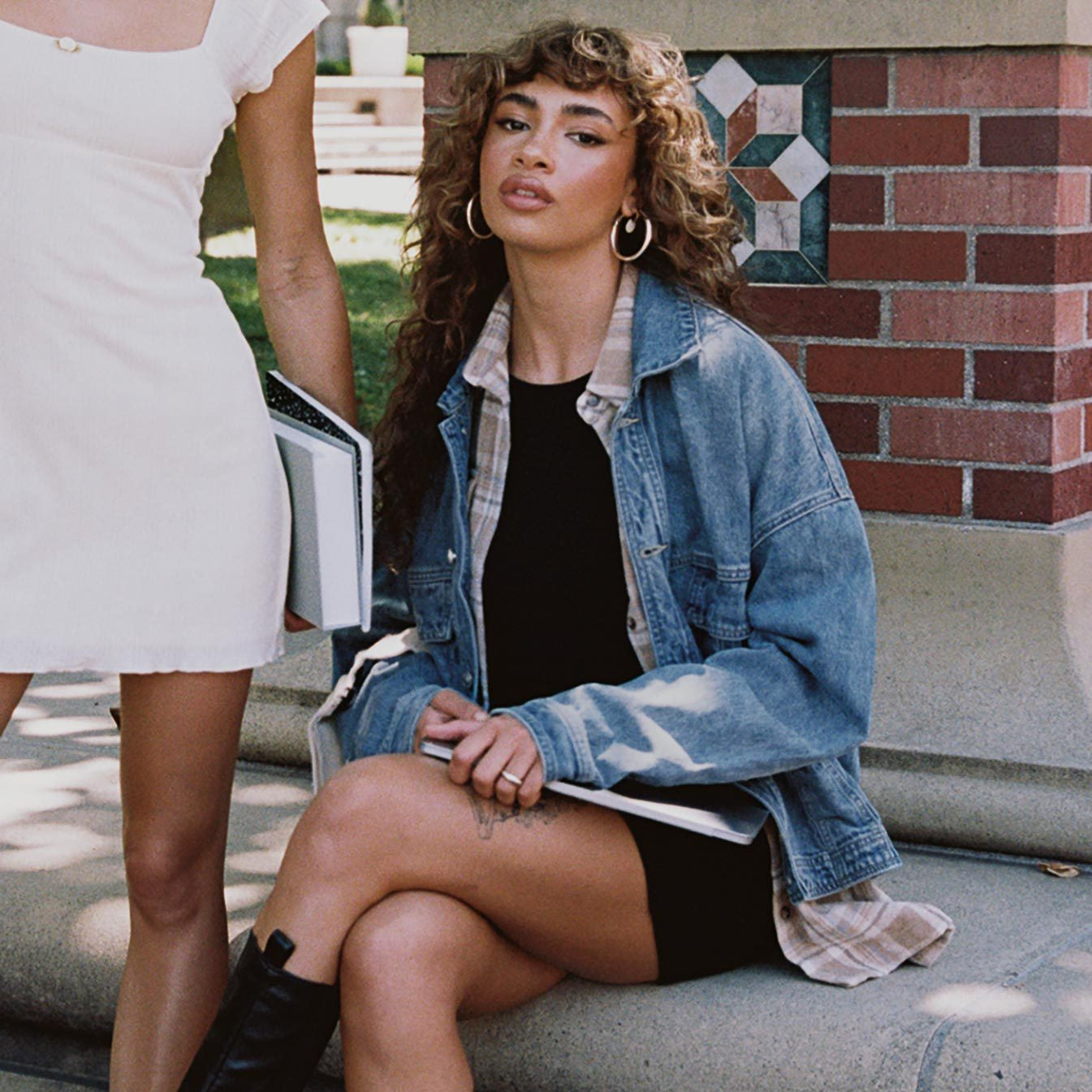 Women's Three-dimensional Pocket Retro Classic Loose Denim Jackets