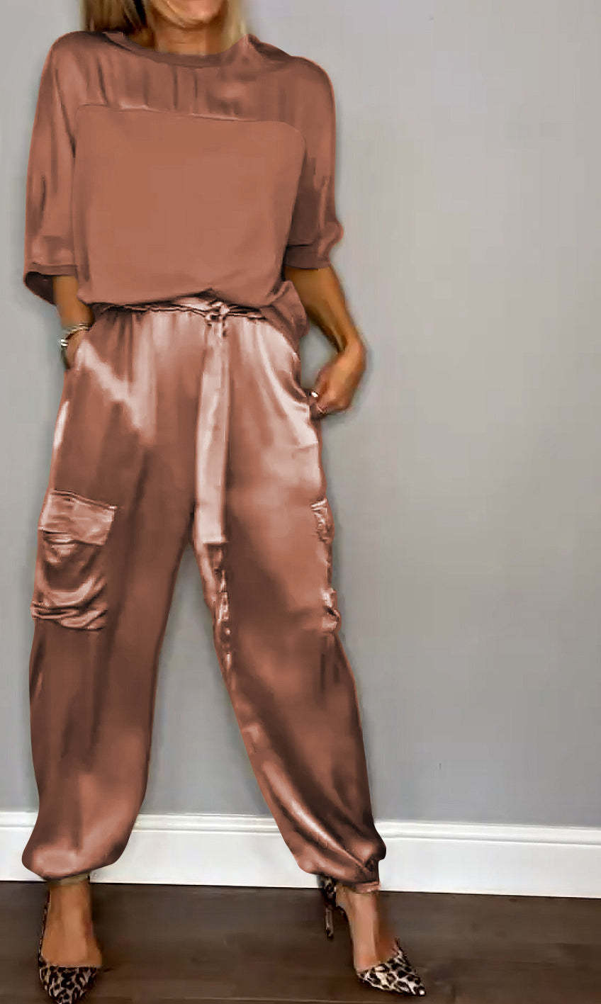 Women's Smooth Satin Short-sleeved Casual Two-piece Set Suits