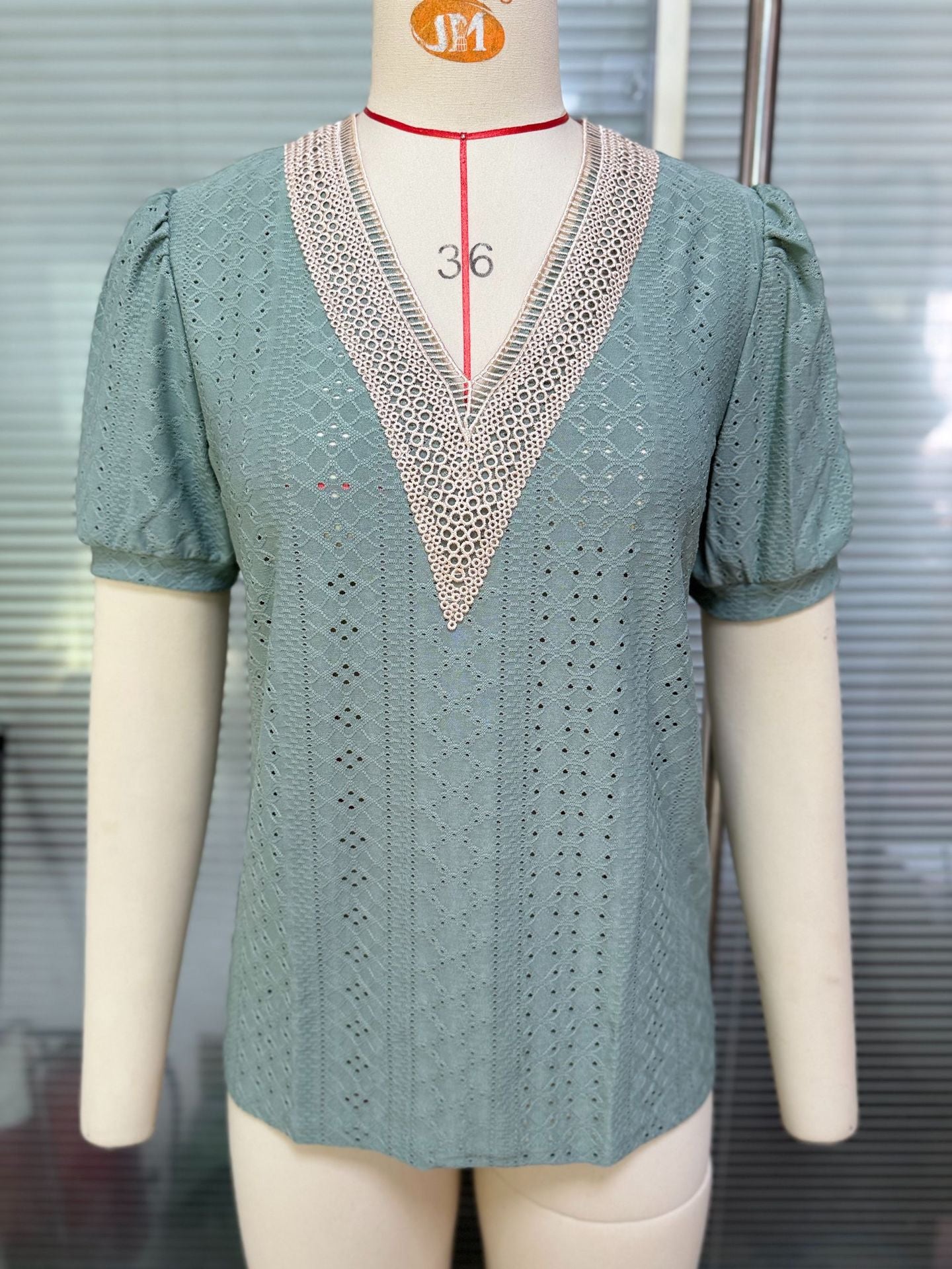 Women's Summer Solid Color Princess Sleeves Lace Patchwork Tops