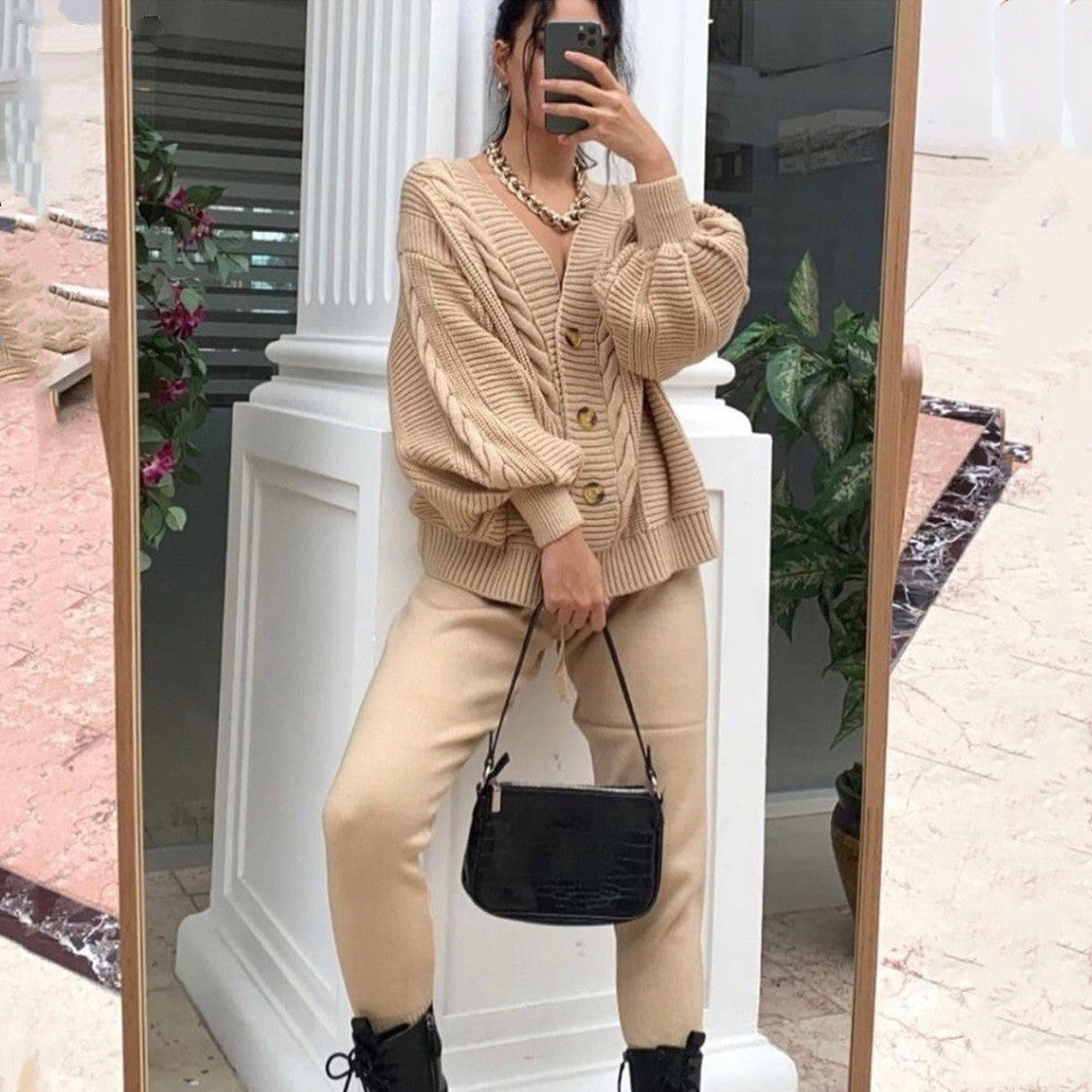 Women's Fashion Solid Color Slimming Long Sleeve Sweaters