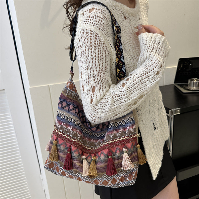 Women's Springtide Fashionable Simple Retro Ethnic Style Tote Bags