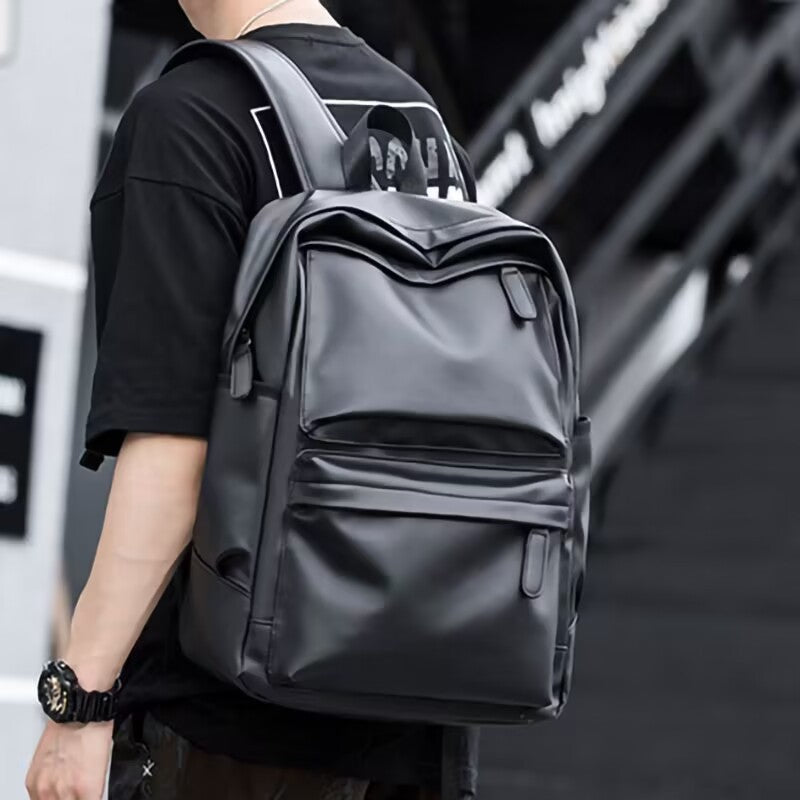 Men's Leather Large Capacity Junior High College Backpacks