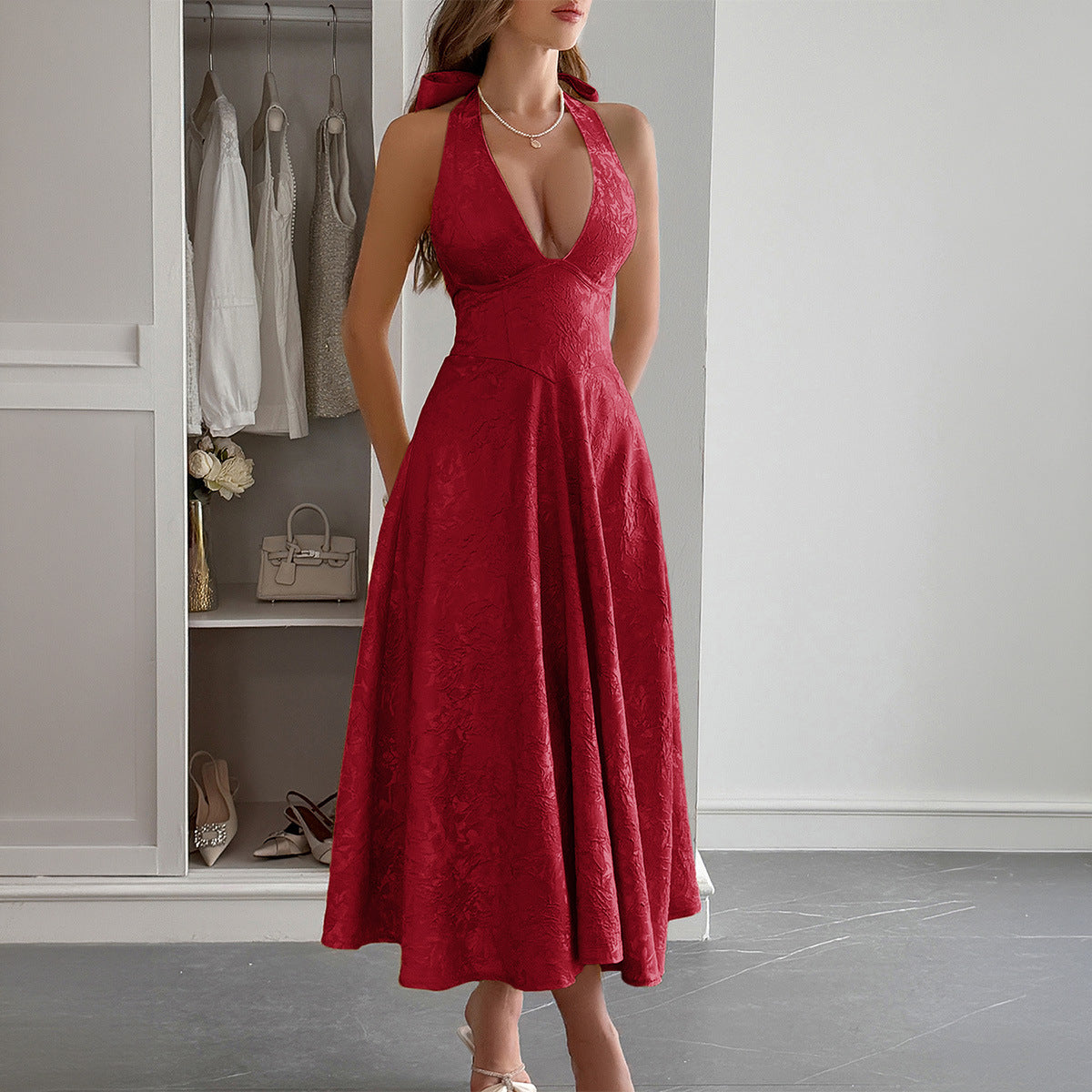 Beautiful Women's Elegant Halter Waist Maxi Clothing