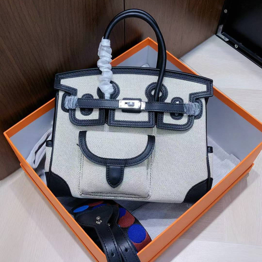 Design High Fashion Canvas With Cowhide Handbags