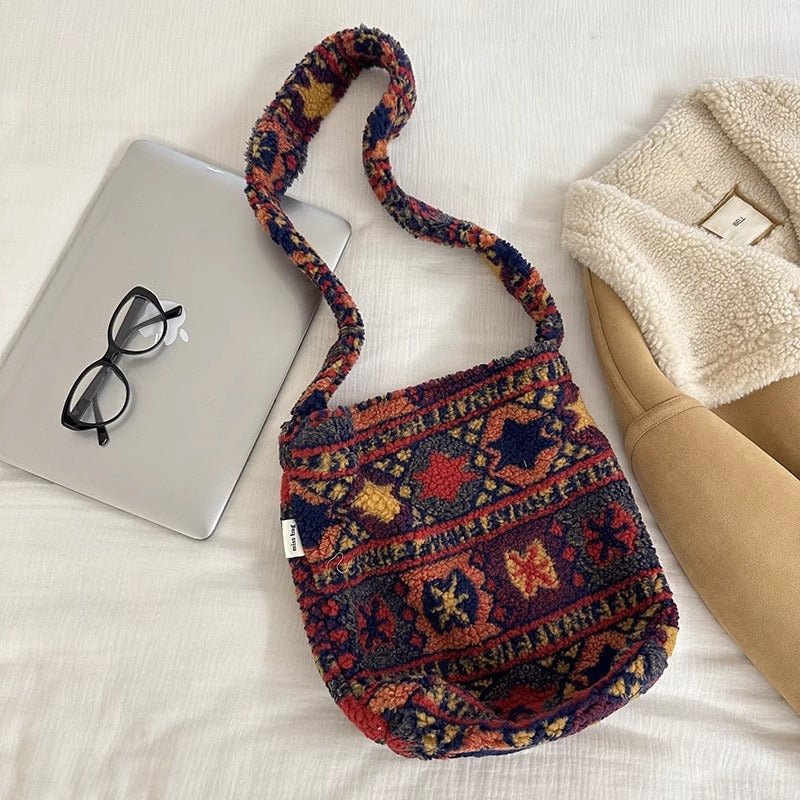 Women's Plush Lamb Wool Western Style Woolen Shoulder Bags