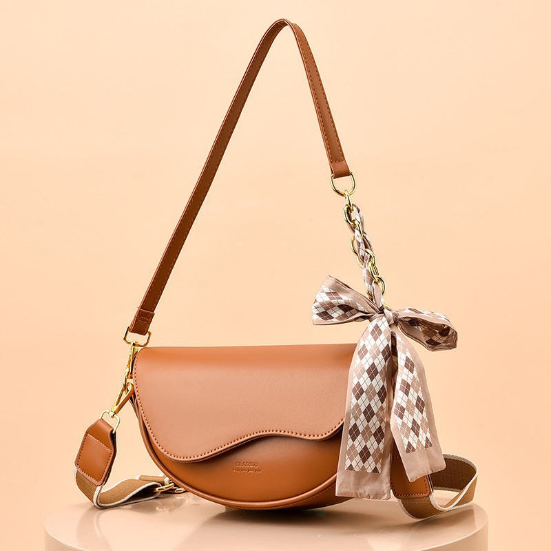 Women's Fashion Retro Underarm French Niche One Crossbody Bags