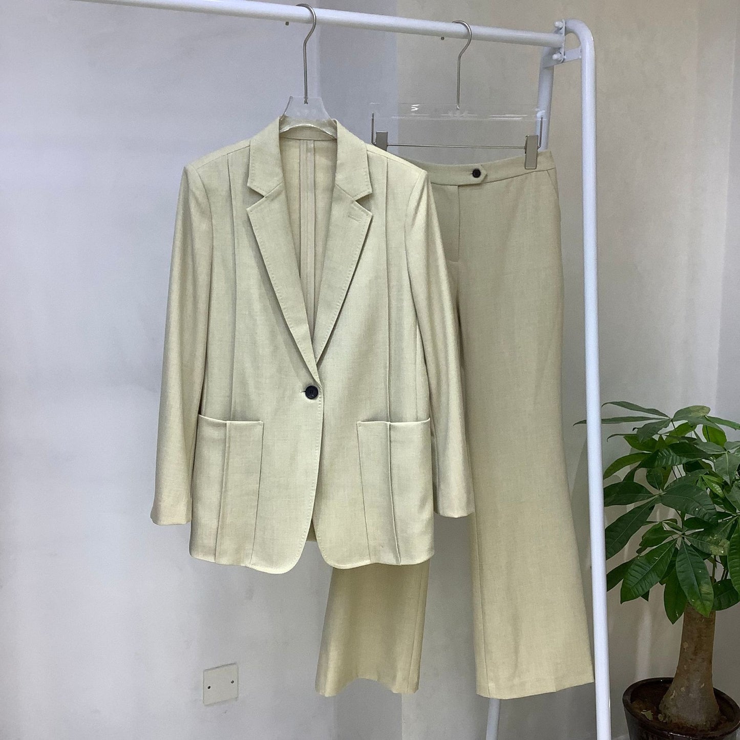 Special Offer Not Refundable Clearance Boutique Suits