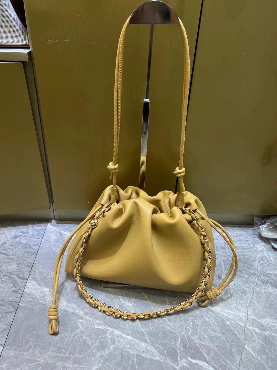 Women's Advanced Pleated Cloud Chain Underarm Genuine Bags