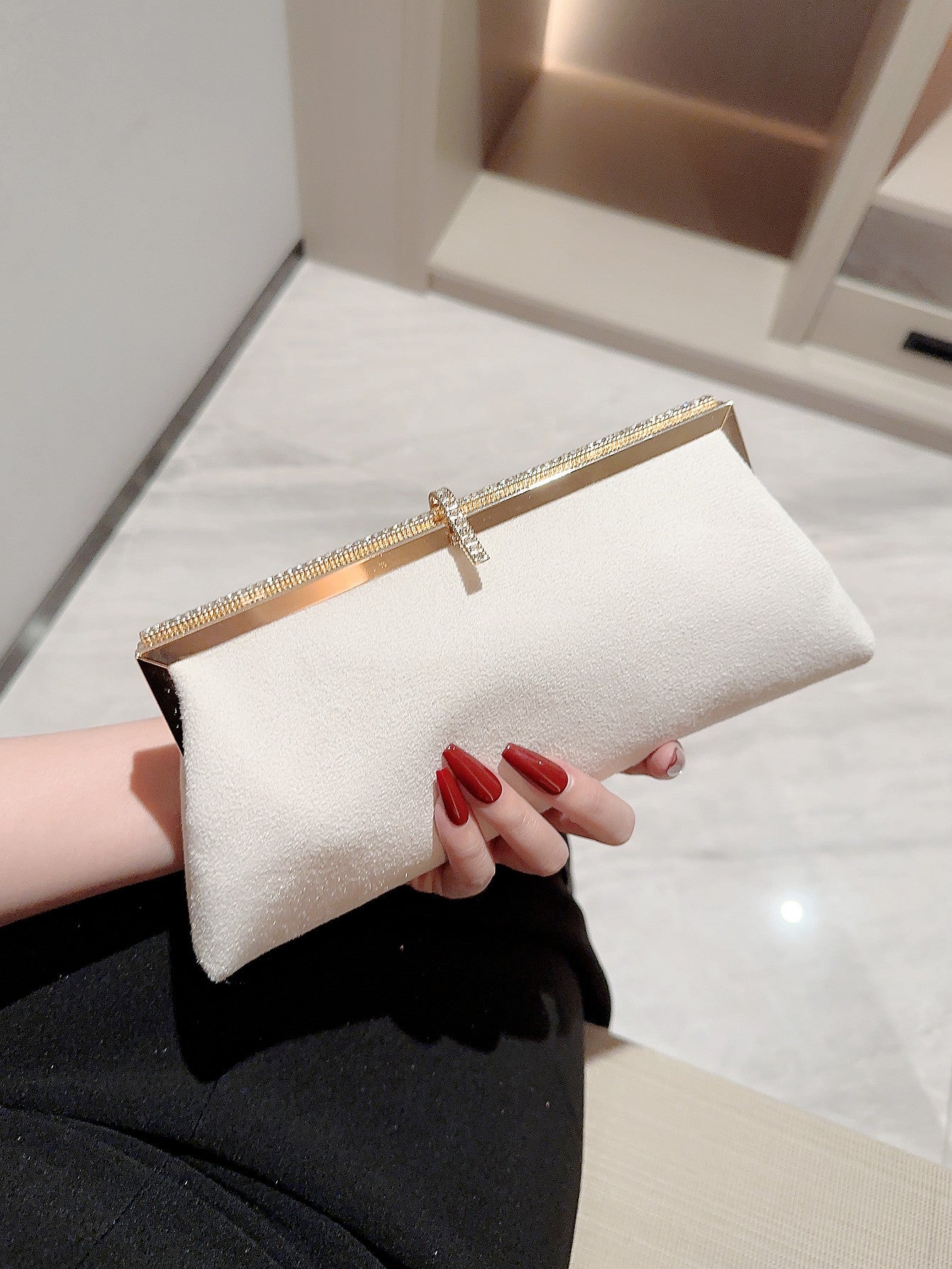 Women's Fishhook Rhinestone Clutch Dinner Dress Matching Evening Bags