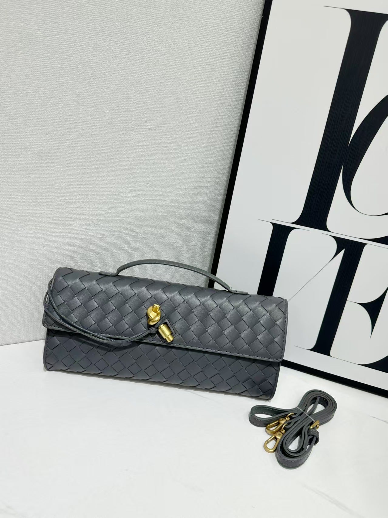 Fashion Elegant Hand-woven Hardware High-grade Leather Lock