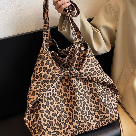 Women's Leopard Print Canvas Commuter Idle Style Bags