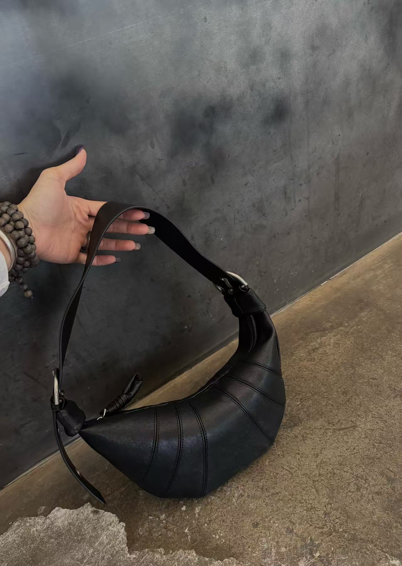 Durable Leather Versatile Croissant Advanced Dumpling Bags