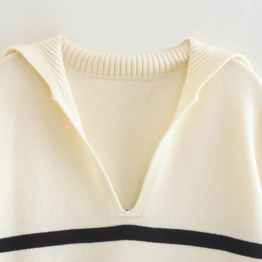 Women's V-shaped Polo Collar Stripes Loose Pullover Knitwear