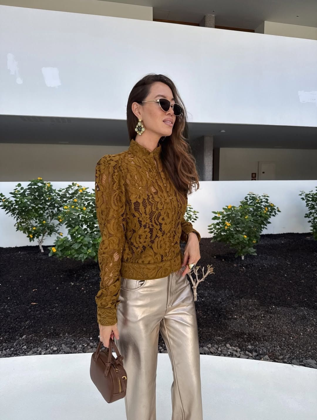 Women's French Style Design Lace Round Neck Cardigans