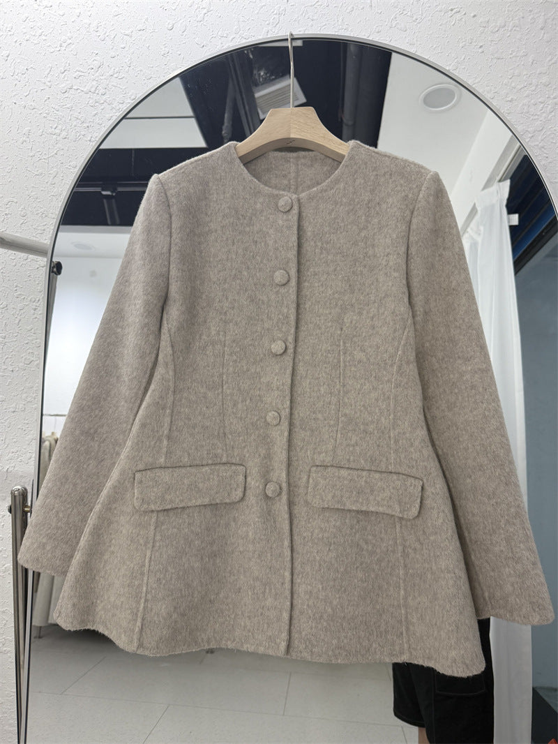 Women's Autumn Fashionable Temperamental Commuter Design Solid Color Single-breasted Coats