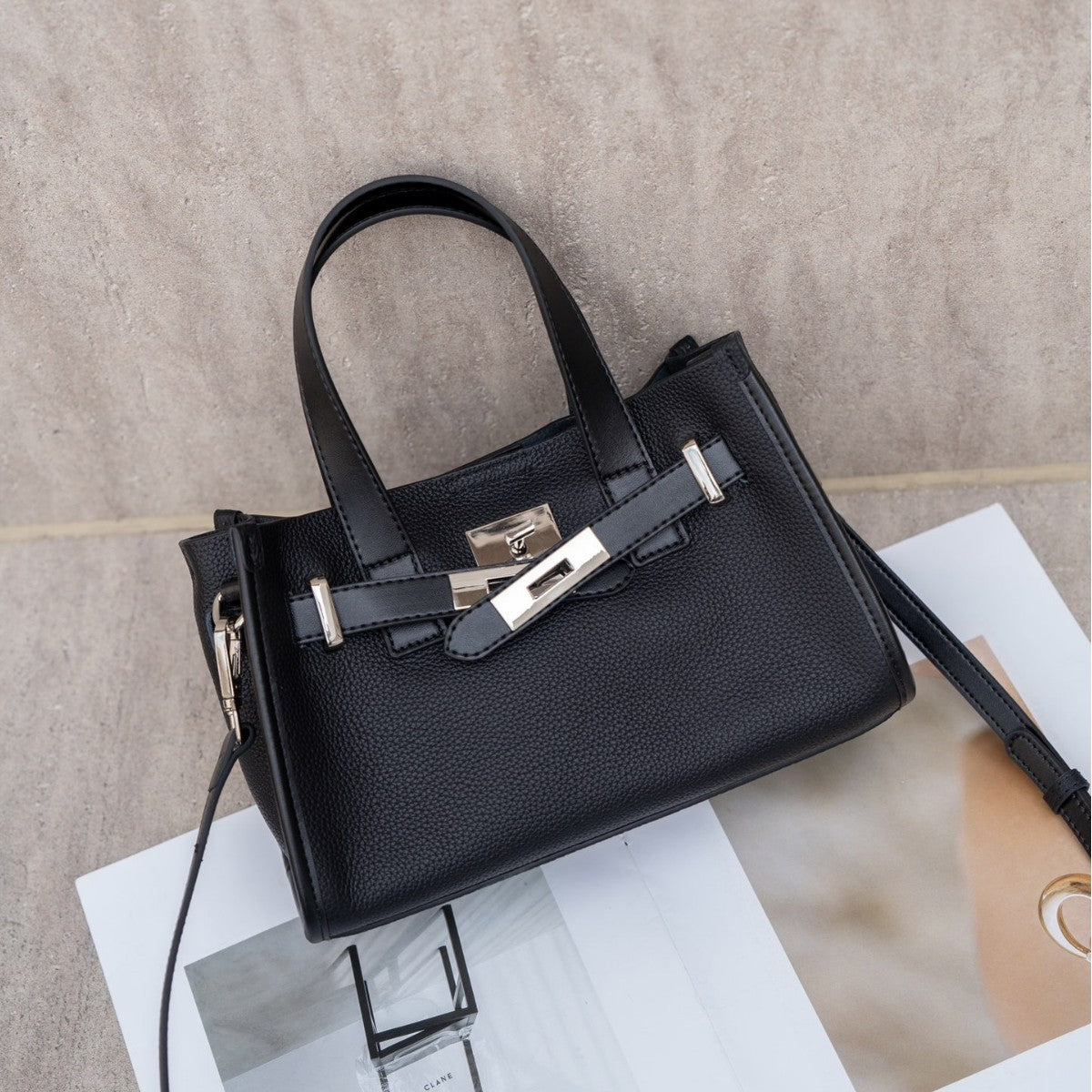 Women's High-grade Litchi Pattern First Layer Cowhide Handbags