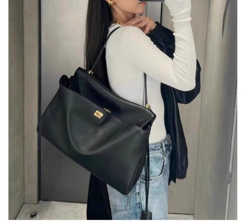 Women's Retro Suede Frosted High-grade Kelly Crossbody Bags