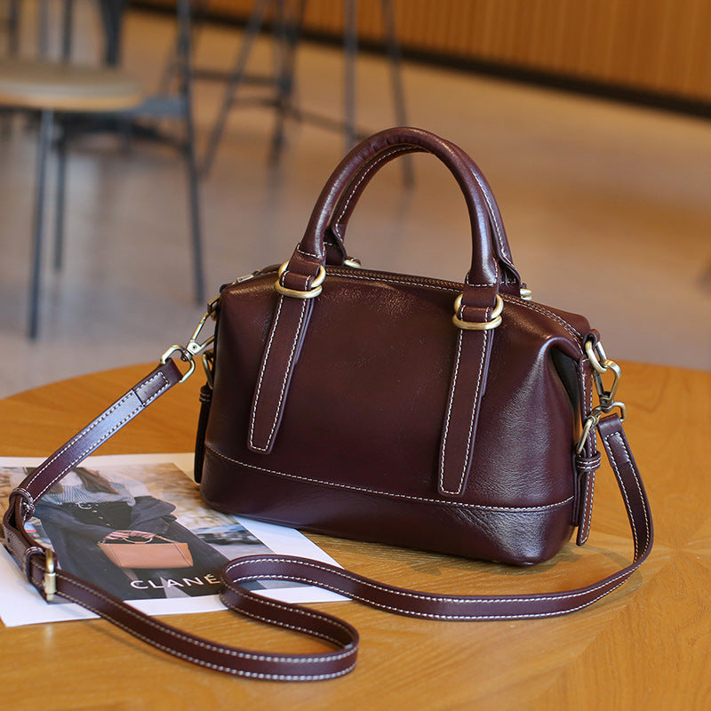 Women's Leather Vintage Vegetable Tanned Oil Wax First Layer Cowhide Shoulder Bags