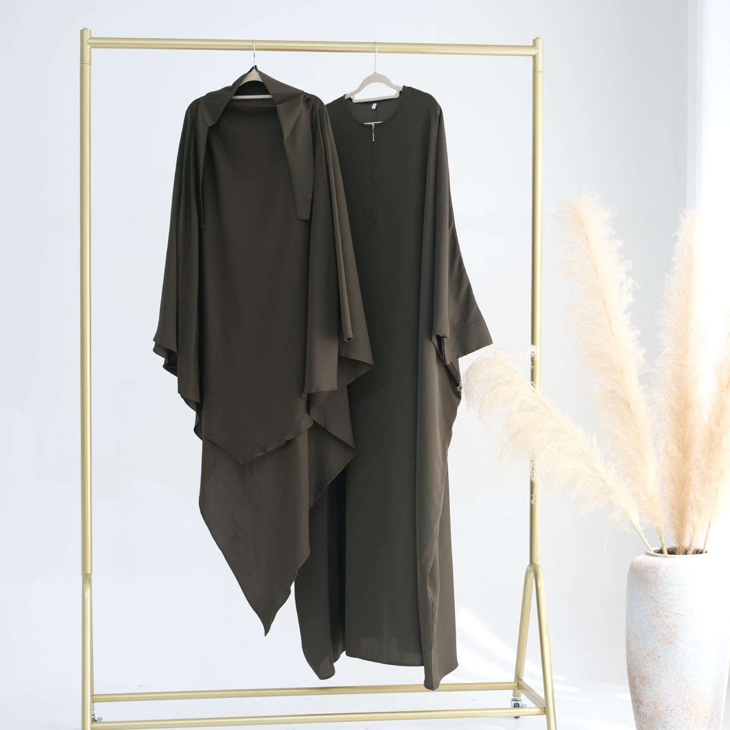 Swing Solid Color Batwing Sleeve Robe Dresses
