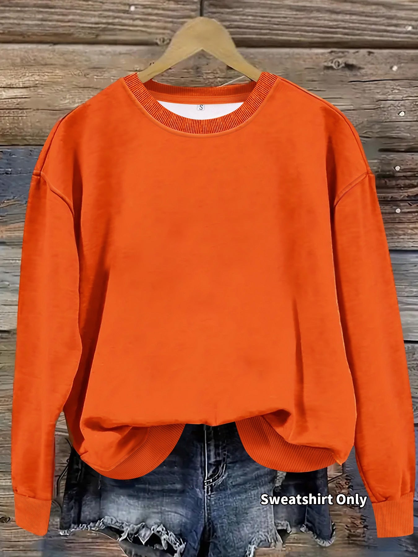 Women's Long-sleeved Round Neck Sparkling Style Pullover Pattern Women's Sweater, Sweater