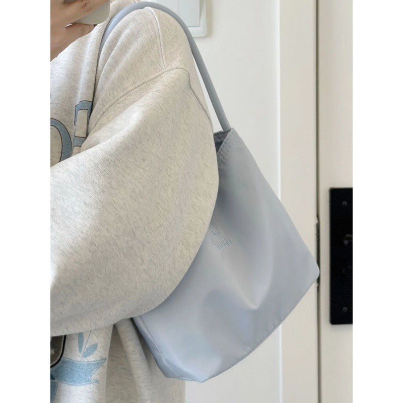 Women's Durable Fashion Embroidered Waterproof Nylon Crossbody Bags