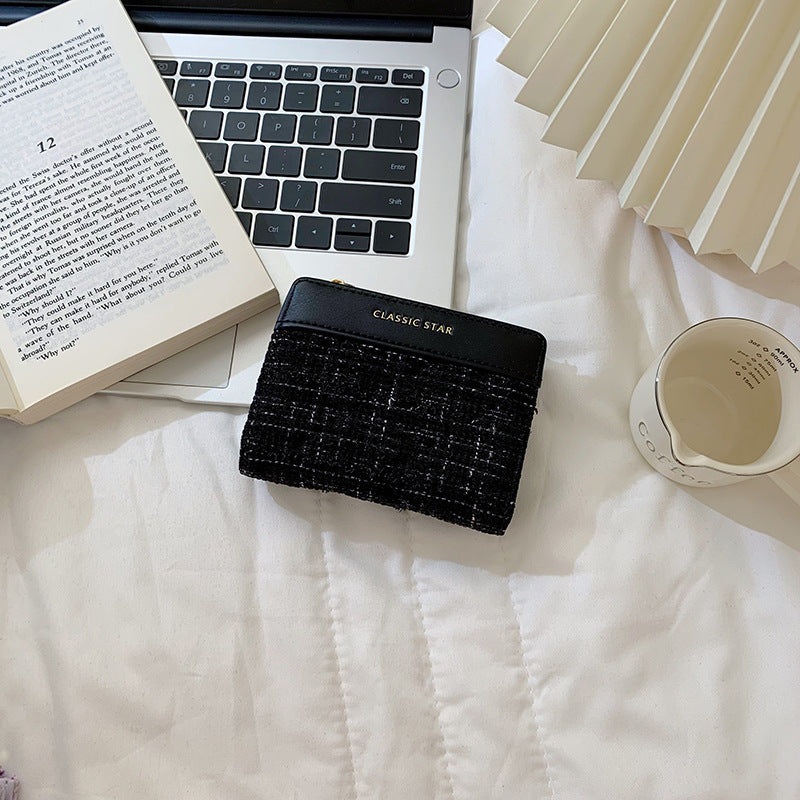 Women's Short Classic Style Large Capacity Solid Ladies Wallets