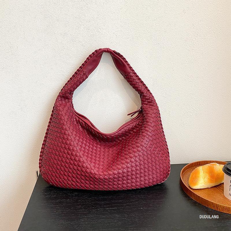 Durable Women's Woven Large Capacity Korean Armpit Bags