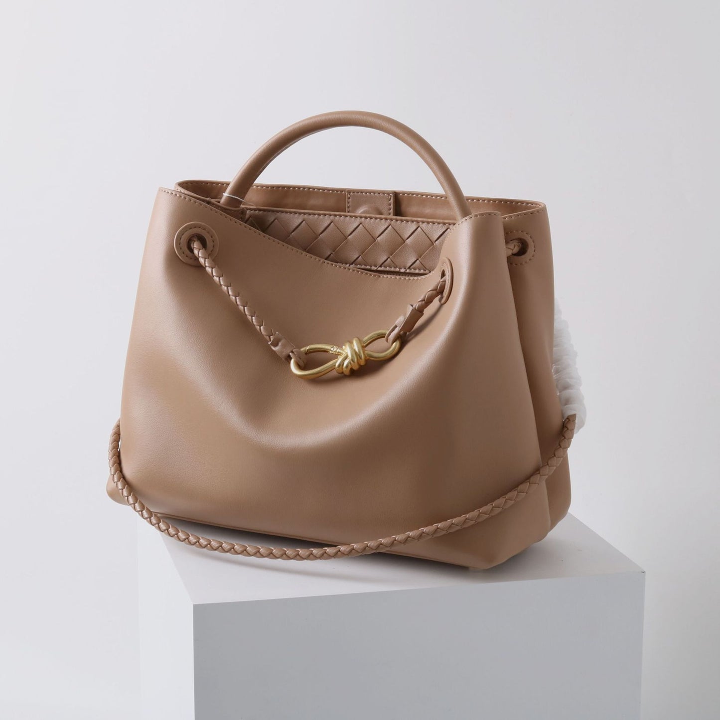 Metal Cord Fastener High Quality Genuine Shoulder Bags