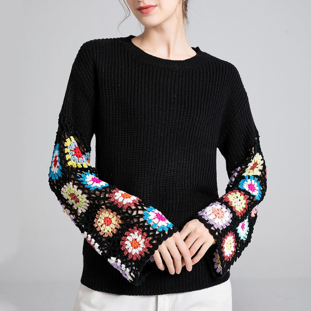 Women's Hollow Mixed Color Crocheted Round Neck Sweaters