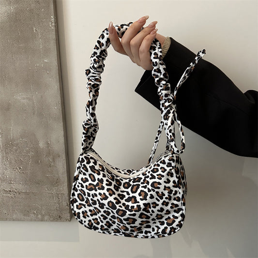 Women's Large Capacity Cloud Pleated Leopard Print Shoulder Bags