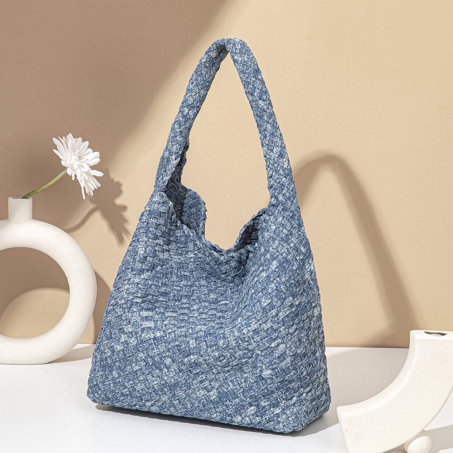 Durable Charming Material Hand-woven Large Capacity Tote Bags
