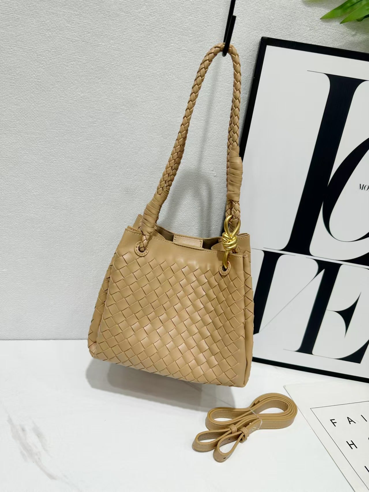 Unique Portable Vegetable Basket Premium Design Handbags