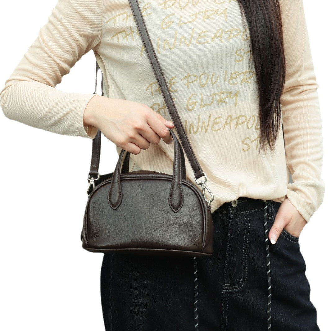 Women's Vegetable Tanning Boston Bowling Niche Handbags