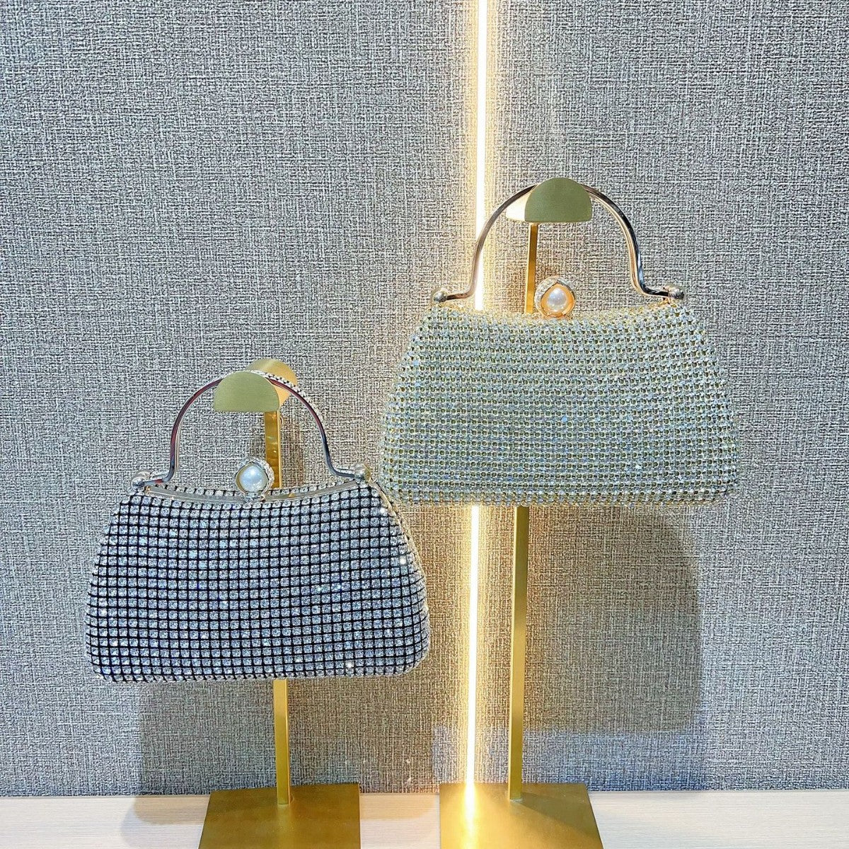 Women's Style Retro Diamonds High-grade Pearl Rhinestone Evening Bags