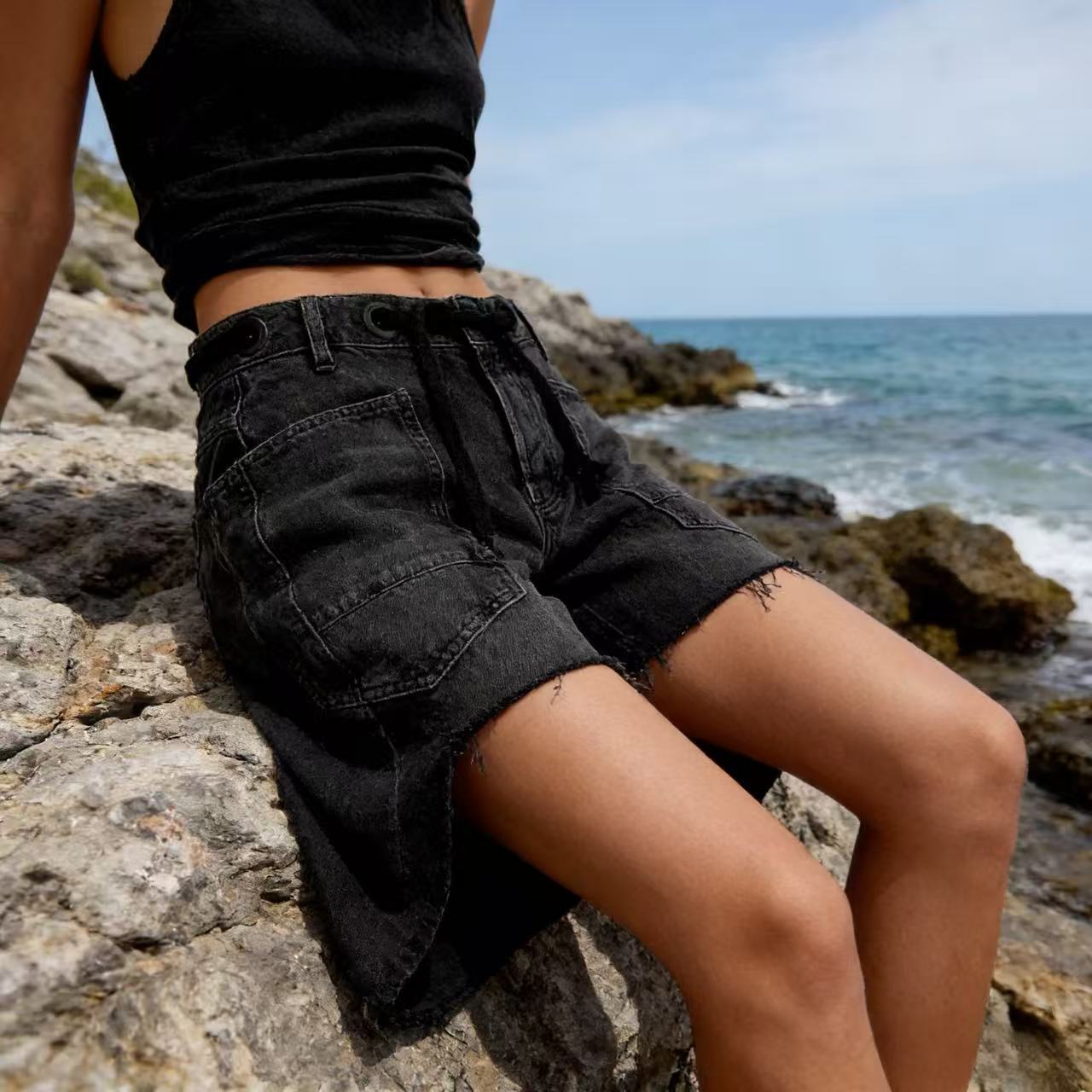 Women's Ripped Stretch Washed Fashionable Casual Worn Shorts