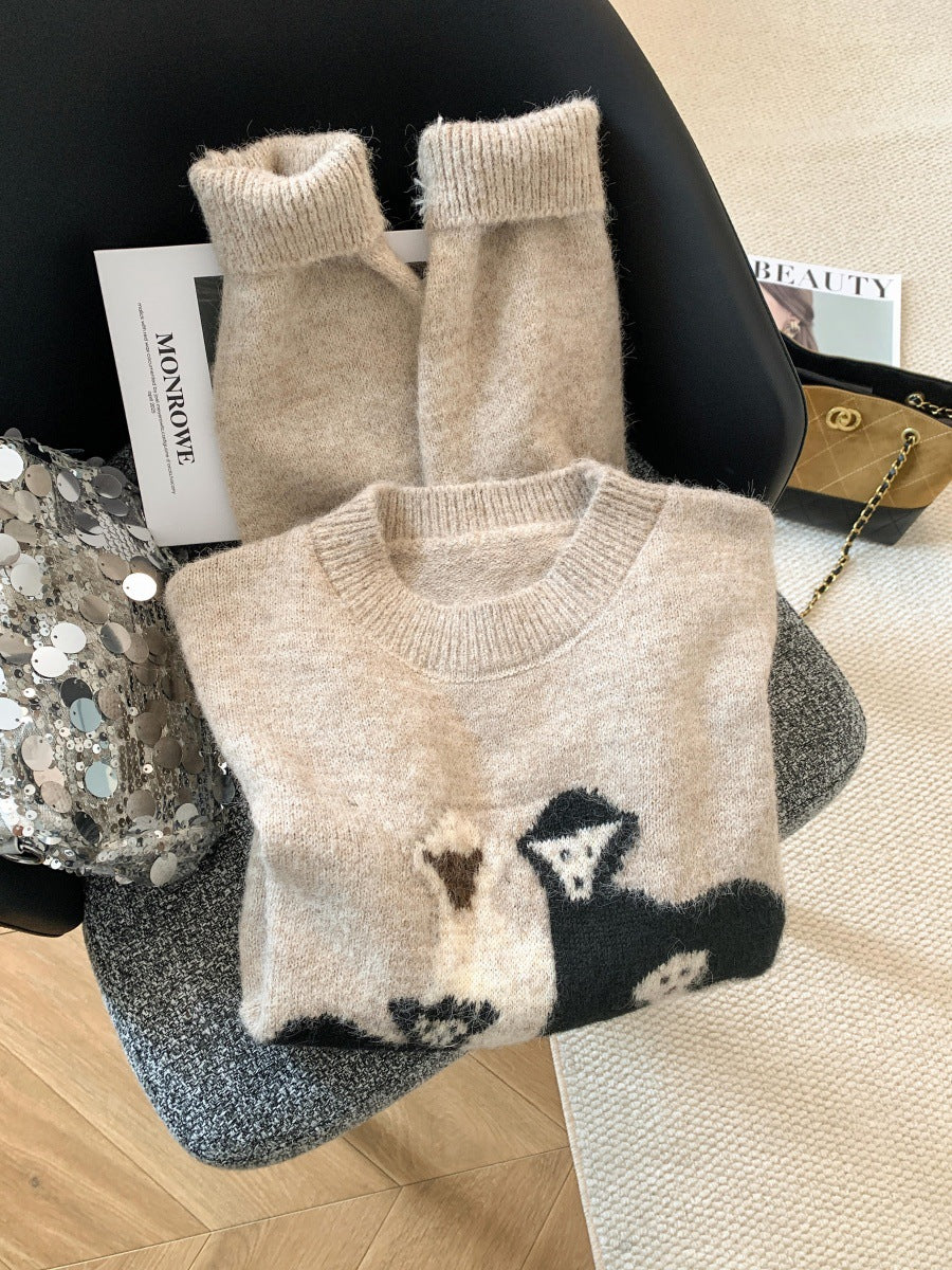 Women's Early Retro Lamb Embroidered Idle Style Soft Sweaters