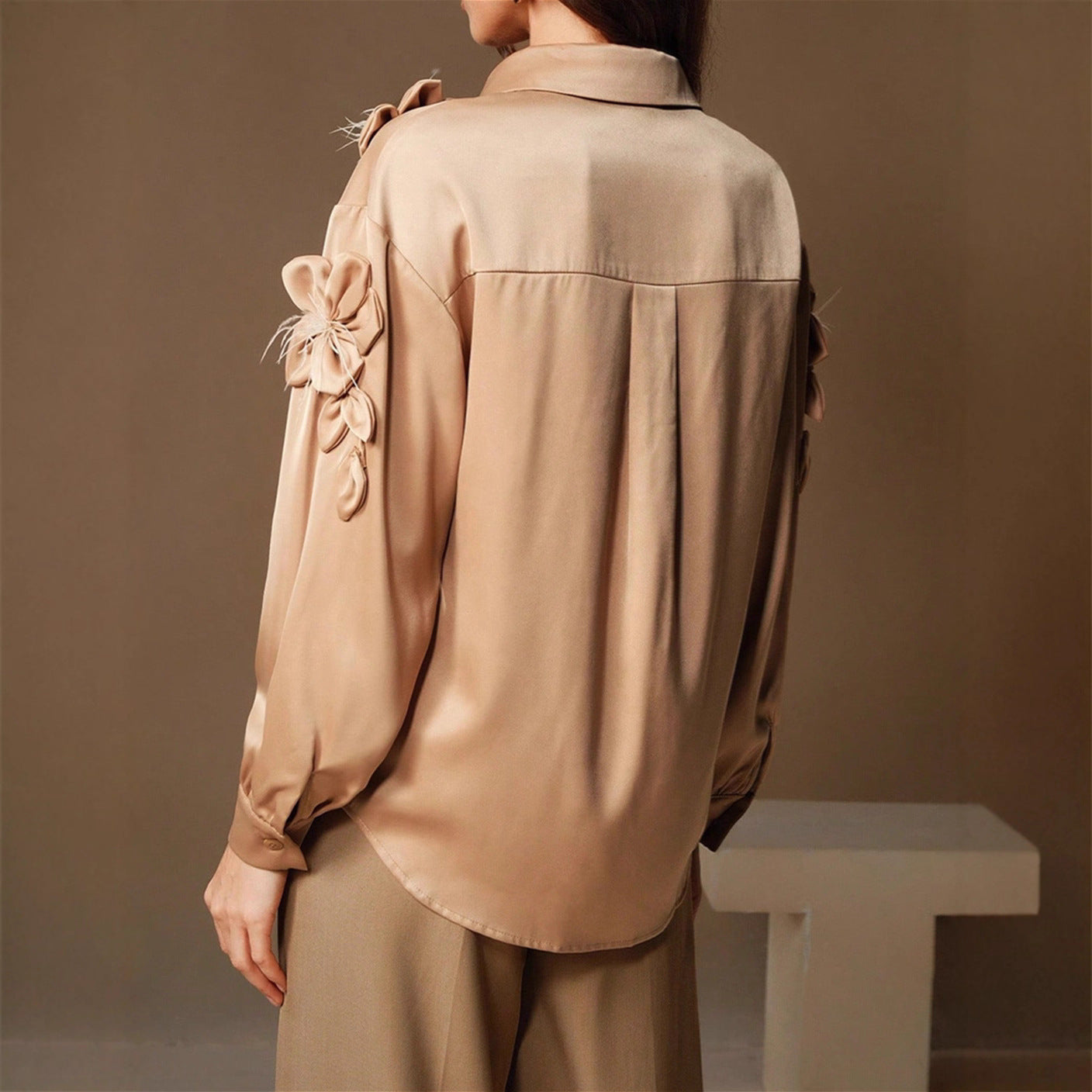 Women's Leisure Three-dimensional Flower Feather Long-sleeved Shirt Blouses