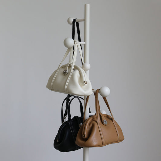 Women's High Sense Niche Commuter First Layer Cowhide Handbags