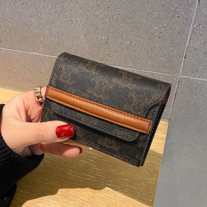 Women's Clamp Multiple Slots Fashion Short Exquisite Purses