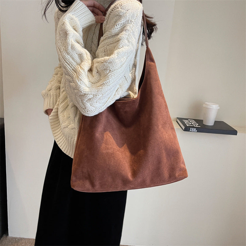 Women's Suede Bread Fashionable Retro Large Capacity Tote Bags